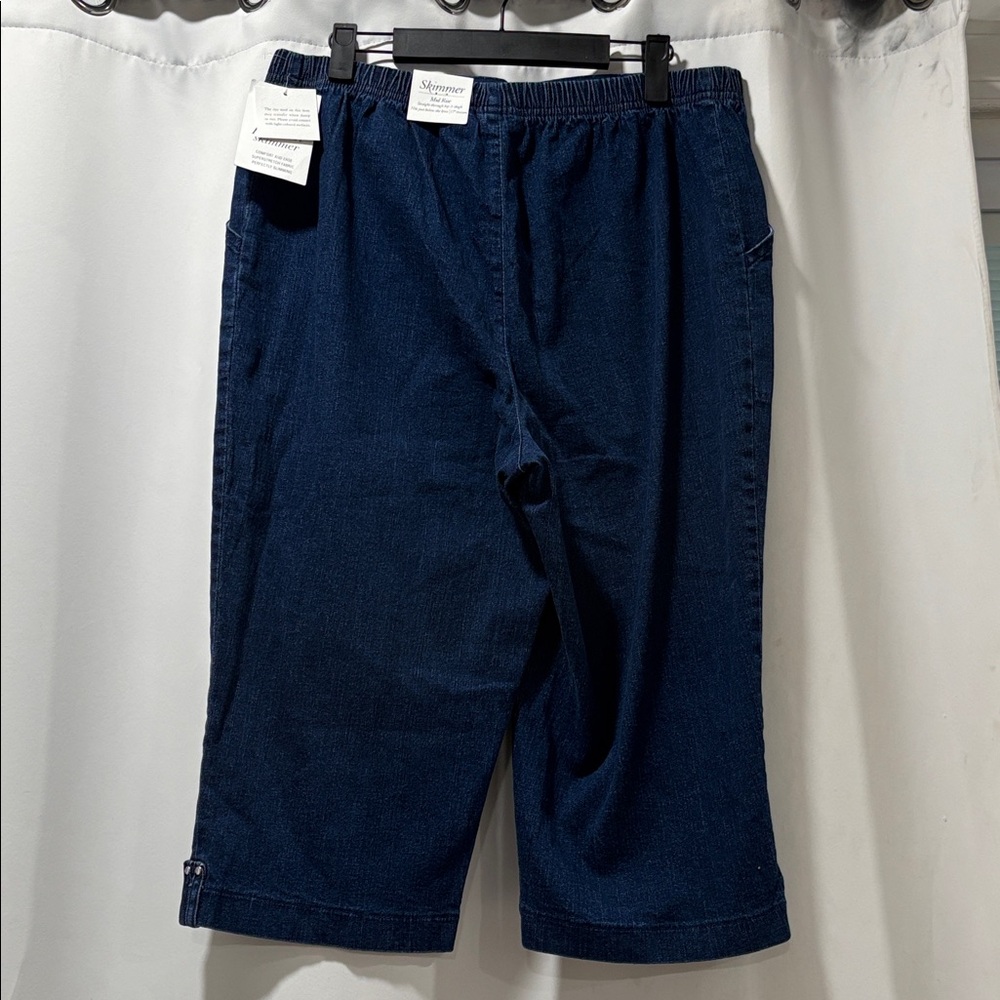 Croft & Barrow Dark Blue Mid Rise Pull-on Skimmer Jeans